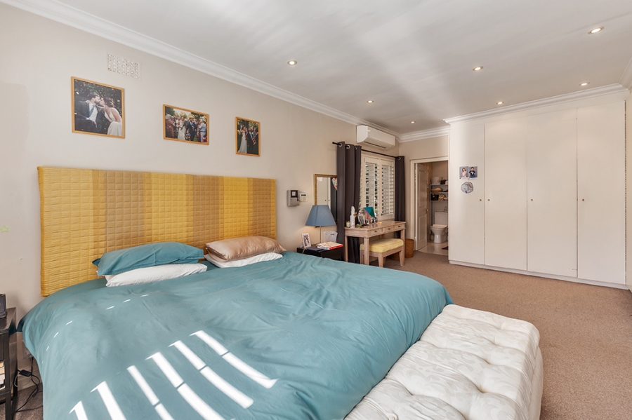 4 Bedroom Property for Sale in Gardens Western Cape